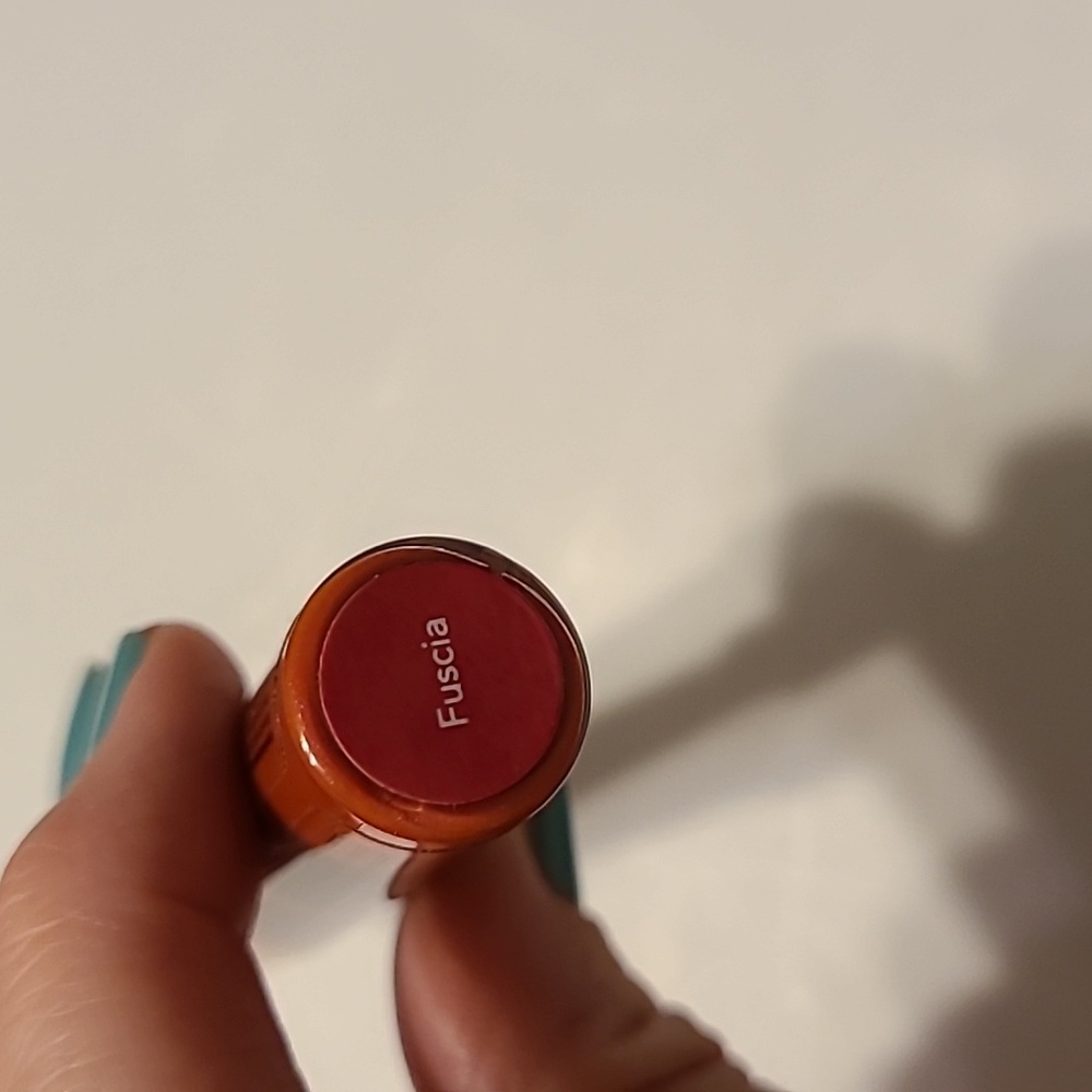 Fuscia Lipsense - Picture 2 of 2